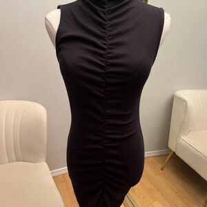 Micheal Stars Ruched Black Sleeveless Dress